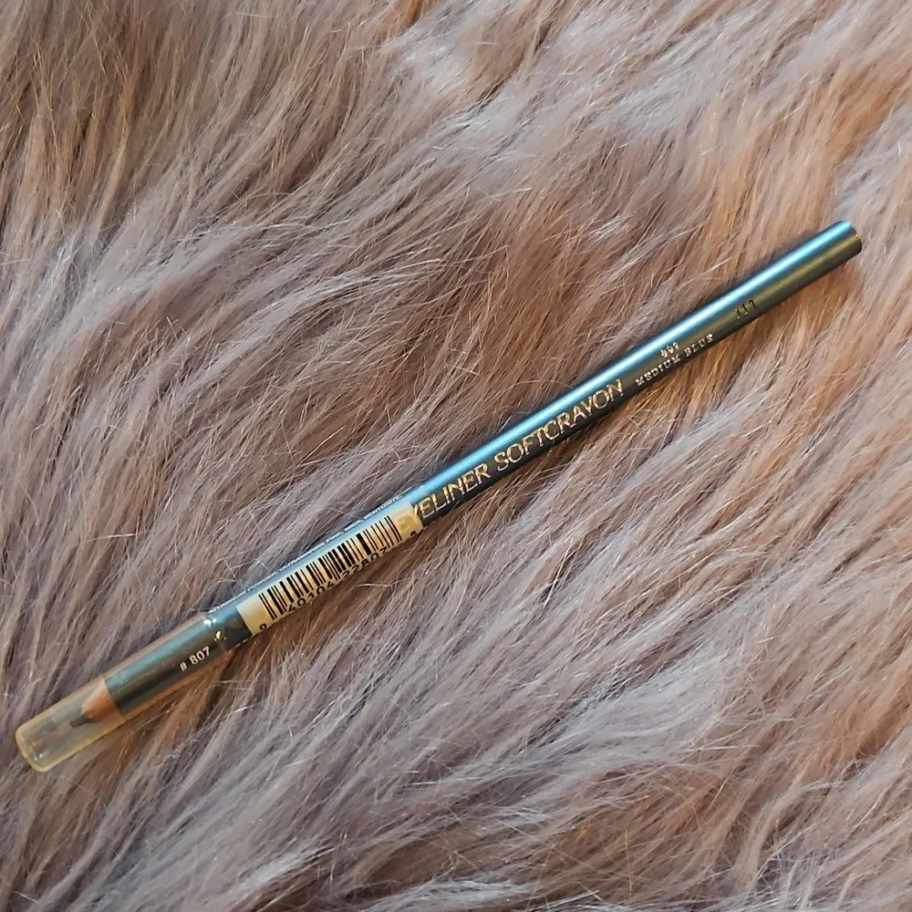 🆕️LOVE MY EYES Eyeliner Soft Crayon Pencil 807 Medium Blue
